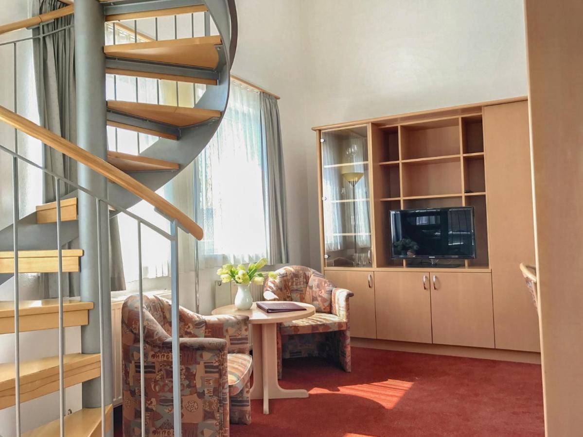Appartement-Hotel Sibyllenbad 뉴알벤르스 외부 사진