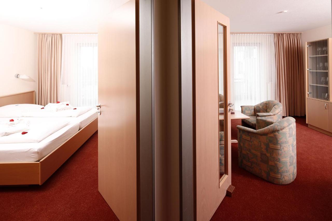 Appartement-Hotel Sibyllenbad 뉴알벤르스 외부 사진